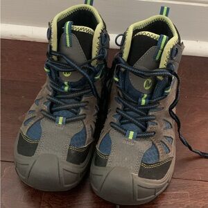 Merrell hiking boots kids 1